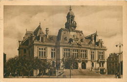 03 - VICHY  HOTEL DE VILLE - Vichy