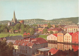 NORVEGE - Norway - View Of The Old Warehouses And The Cathedral - Vue Générale - Carte Postale - Noorwegen