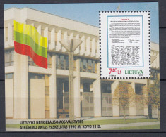 LITHUANIA 2000 Independence Anniversary MNH(**) Mi Bl 18 #Lt1073 - Lituanie