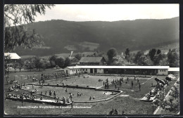 AK Weissbriach In Kärnten, Sommerfrische Im Schwimmbad  - Autres & Non Classés