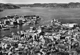 NORVEGE - Norge Berger - Innseilingen - Vue Sur Une Partie De La Ville - Vue D'ensemble - Carte Postale - Noorwegen