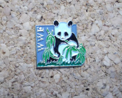 Pin's - Panda WWF - Animaux