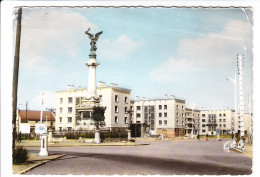 59 - DUNKERQUE (NORD) - N°56 - Place Et Monument De La Victoire - Dunkerque
