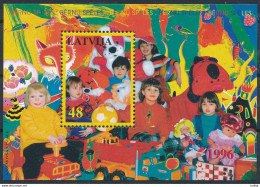 Latvia, Mi Block 8 ** MNH / Children At Play / Chess Board - Scacchi