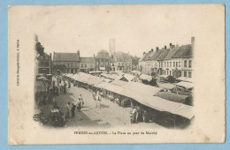 1016  CPA  PERNES-en- ARTOIS (Pas De Calais)  La Place Un Jour De Marché  +++++++ - Other & Unclassified