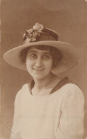 Social History Souvenir Photo Postcard Elegance Lady Dress Hat Flower - Fotografie