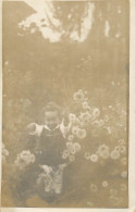 Social History Souvenir Photo Postcard Girl In Flower Field - Fotografie