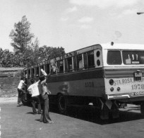 Photo -  PHILIPPINES  -  MANILLE  -  Autocar -   Santa  Rosa   Laguna  Transport -  1976 - Plaatsen