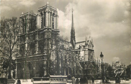 75 - PARIS - NOTRE DAME - Notre Dame Von Paris