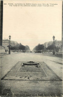 75 - PARIS - ARC DE TRIOMPHE - TOMBE DU SOLDAT INCONNU - Arc De Triomphe