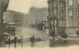 75 - INONDATIONS DE PARIS 1910 - GARE SAINT LAZARE ET RUE DE ROME - Überschwemmung 1910