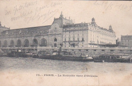 La Gare D' Orsay : Vue Extérieure - Metro, Stations