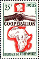 Côte D'Ivoire (Rep) Poste N** Yv: 228 Mi: Coopération France-Afrique & Madagascar - Côte D'Ivoire (1960-...)