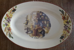 Plat Le Potier. - Schalen Und Tabletts