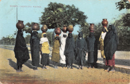 R334438 Women Carrying Water. The Cairo Postcard Trust. No. 41. 1914 - Monde