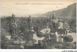 AS#BFP2-14-0739 - VIERVILLE-SUR-MER - La Moullière (quelques Pêhceuses En Bonnet De Coton) - Villers Sur Mer