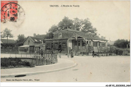 AS#BFP2-10-0733 - TROYES - L'entrée Du Vouldy - Epicerie, Mercerie, Boucherie - Troyes