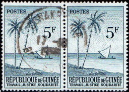 Guinée (Rep) Poste Obl Yv:  11 Mi:11 Travail Justice Solidarité Voilier Paire (Beau Cachet Rond) - Guinée (1958-...)