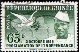 Guinée (Rep) Poste Obl Yv:   6 Mi:6 Président Sékou Touré & Colombe (Lign.Ondulées) - República De Guinea (1958-...)