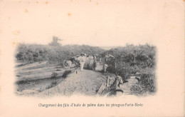 Afrique - Dahomey - PORTO-NOVO - Chargement Des Fûts D'huile De Palme Dans Les Pirogues - Précurseur - Dahomey