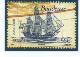 CARTE POSTALE  Un Voimier  La Boudeuse  Avec Timbre International - Ungebraucht