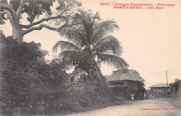 Afrique - Dahomey - PORTO-NOVO - Une Rue - Palmier - Afrique Occidentale - Fortier Dakar N'3018 - Dahomey