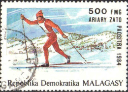 Madagascar (Rep) Timbre Du Bloc Obl Yv:  23 JO Sarajevo Ski De Fond (beau Cachet Rond) - Madagaskar (1960-...)