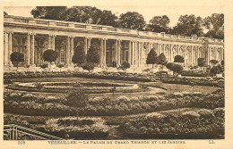 78 - VERSAILLES - LE PALAIS DU GRAND TRIANON ET LES JARDINS - Versailles (Château)