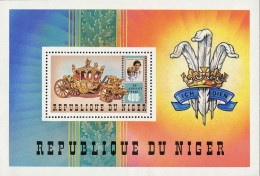 Niger (Rep) Bloc N** Yv:34 Mi:33 Mariage Du Prince Charles & Lady Diana - Niger (1960-...)