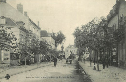 03 - VICHY - RUE DE PARIS ET LA GARE - Vichy