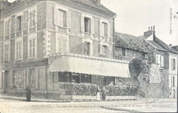 89 - SENS-ANCIEN - Un Reste Des Vieux Remparts, Boulevard Du Théâtre, Démoli En 1904 - Sens