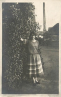 Social History Souvenir Photo Postcard Girl In Nature - Fotografie