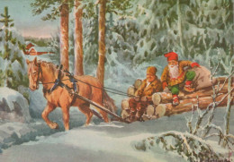 PAPÁ NOEL Feliz Año Navidad GNOMO Vintage Tarjeta Postal CPSM #PBL969.A - Santa Claus