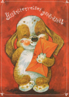 CANE Animale Vintage Cartolina CPSM #PBQ445.A - Chiens