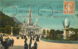 65 - LOURDES La Basilique - Lourdes