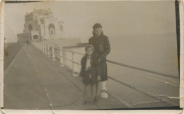 Social History Souvenir Photo Postcard 1940 Constanta Casino - Photographs