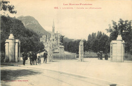 65 - LOURDES - Lourdes