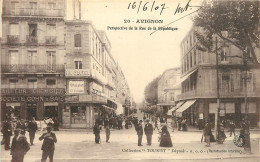 84 - AVIGNON - RUE DE LA REPUBLIQUE - Avignon