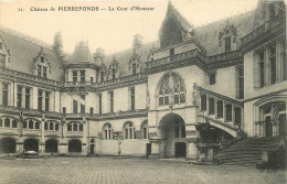 60 - CHÂTEAU DE PIERREFONDS - LA COUR D'HONNEUR - Pierrefonds