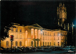 76 - Rouen - Hôtel De Ville - La Couronne De L'Eglise St-Ouen Illuminée  Place Général-de-GauIle - Vue De Nuit - Automob - Rouen