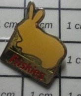 511A Pin's Pins / Beau Et Rare / ANIMAUX / LAPIN JAUNE FRISKIES - Animaux