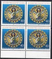 Berlin Poste N** Yv:586/587 125.Anniversaire Des Musées Prussiens De Berlin (Bloc De 4) - Unused Stamps