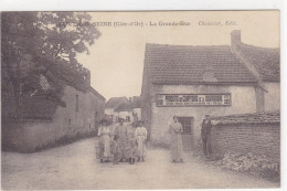 Côte-d'Or - Curtil-Saint-Seine - La Grande-Rue - Autres & Non Classés