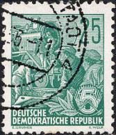 Rda Poste Obl Yv: 156 Mi:415 Construction D'une Locomotive (TB Cachet Rond) - Used Stamps