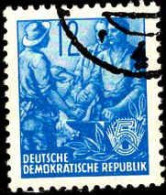 Rda Poste Obl Yv: 122 Mi:367 Un Paysan & 2 Ouvriers (Beau Cachet Rond) - Used Stamps