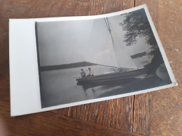 MAENNER In DEUTSCHLAND DAZUMAL - HERREN DUO Im SEGEL BOOT - 1927 - Bateaux