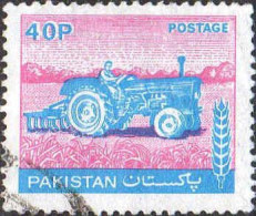 Pakistan Poste Obl Yv: 467 Tracteur Agricole (cachet Rond) - Pakistan