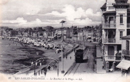 85 - Vendée -  LES SABLES D OLONNE - Le Remblai Et La Plage - Sables D'Olonne