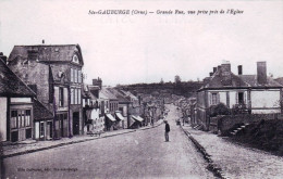 61 - Orne - SAINTE GAUBURGE - Grande Rue - Vue Prise Pres De L Eglise - Autres & Non Classés