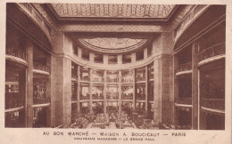 PARIS(7 Em ARRONDISSEMENT) AU BON MARCHE - Arrondissement: 07